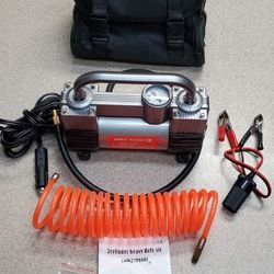 Portable Air Compressor/ Offroading