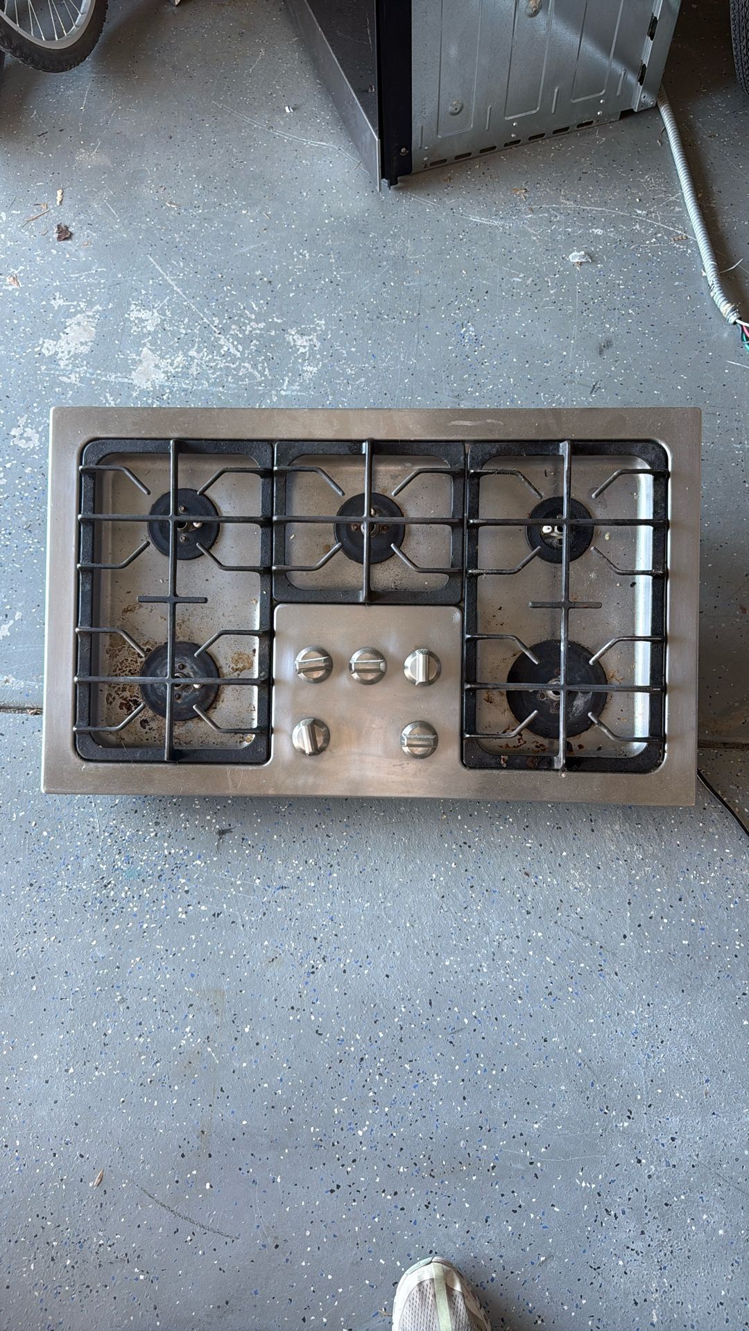 36 Inch Natural Gas Cooktop (Sears) 