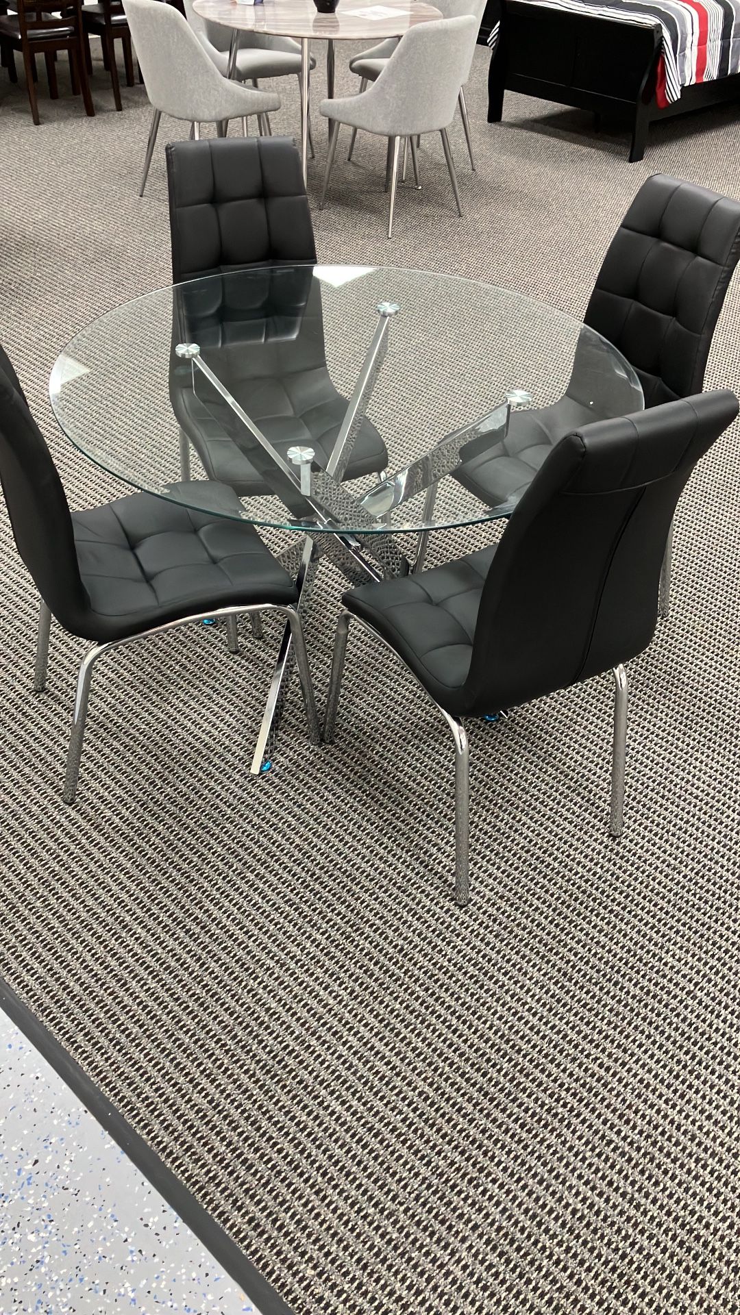 Jetta 5 Pc Dining Set Glass top/ black/ chrome