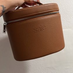 Saie beauty Makeup Bag 