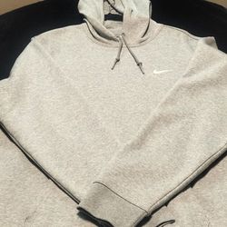 NIKE MEN'S HOODIE/JOGGER SET (2XL)