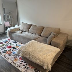 Beige Couch With Right Side Chaise
