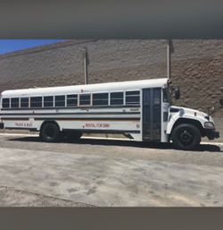 BUS 2008 Bluebird
