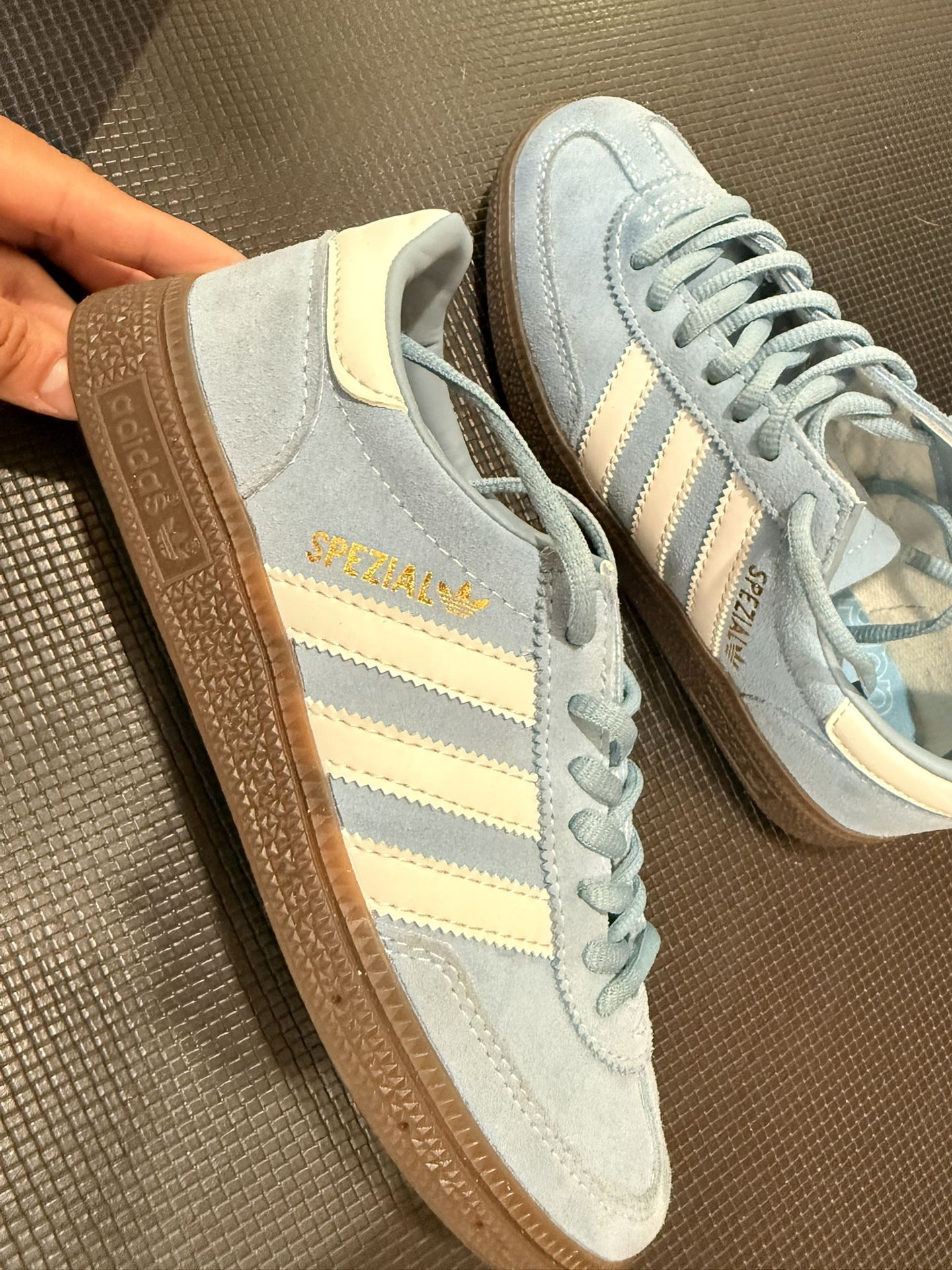 Shoes Adidas