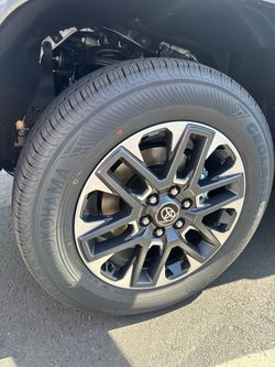 BRAND NEW Yokohama Tires. 265/60R20. New truck Tires.