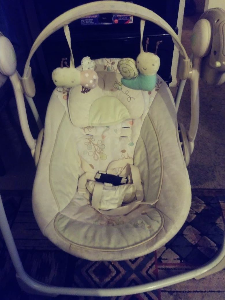 Baby swing