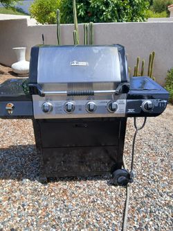 BARBEQUE GRILL BY Brickman $45 firm