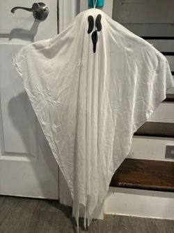 Halloween Hanging Ghost