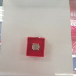 Mens Cluster Ring 10K 7.5G