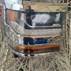 2016 Silverado Passenger Headlight 
