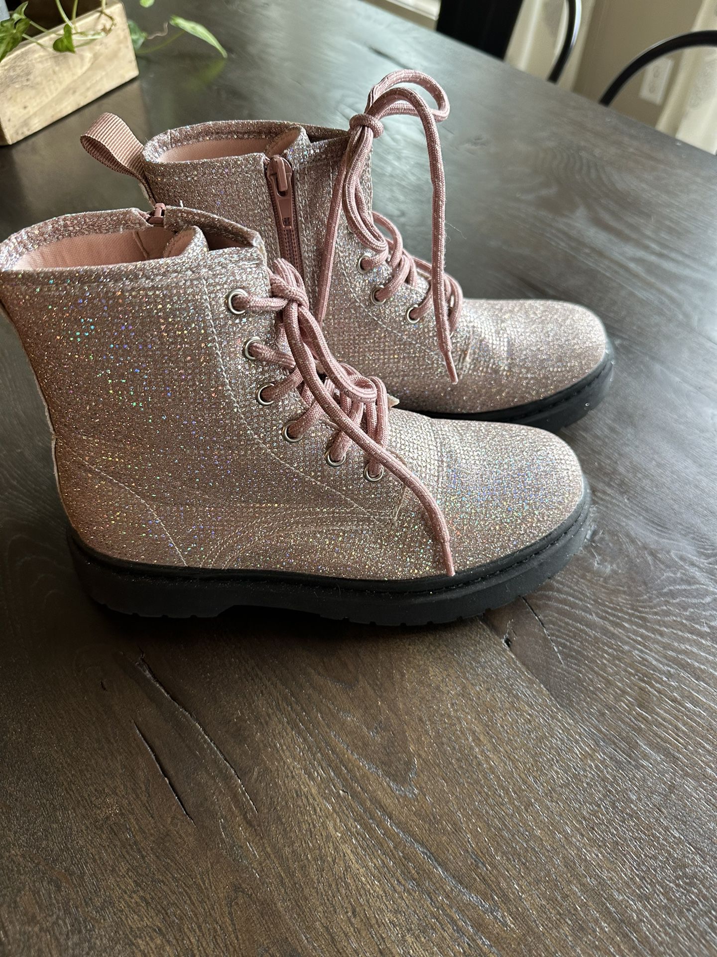 Excellent Condition Girls Boots - Size 4