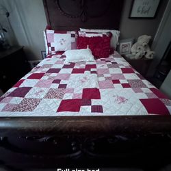 Antique Oak Full Size Bed And Dresser