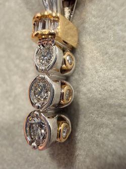 White and Yellow Gold, 12 stone  Diamond Pendant