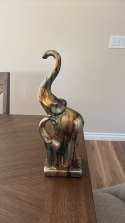 Decorative Elephant Figurine Statue