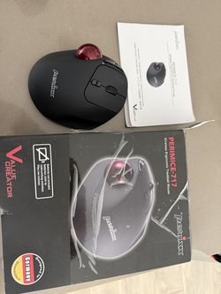 Wireless trackball mouse