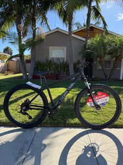 Brand New Ozark Trail 27.5" Vibe Mountain Bike