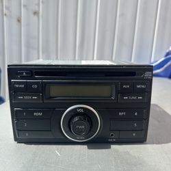 Nissan Versa Radio 