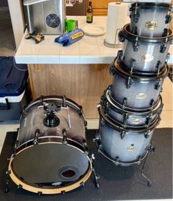 Ludwig Element Series 6 Piece Drum Kit