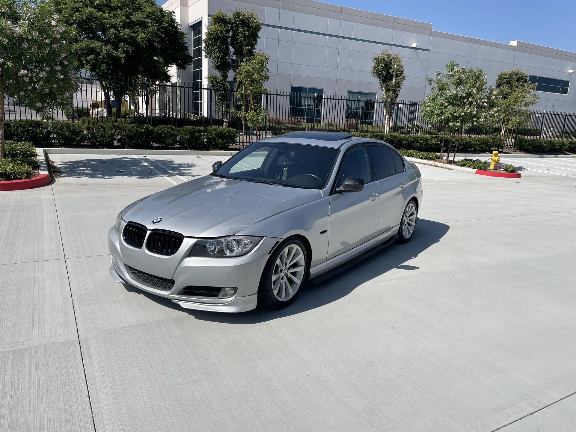 2011 BMW 3 Series