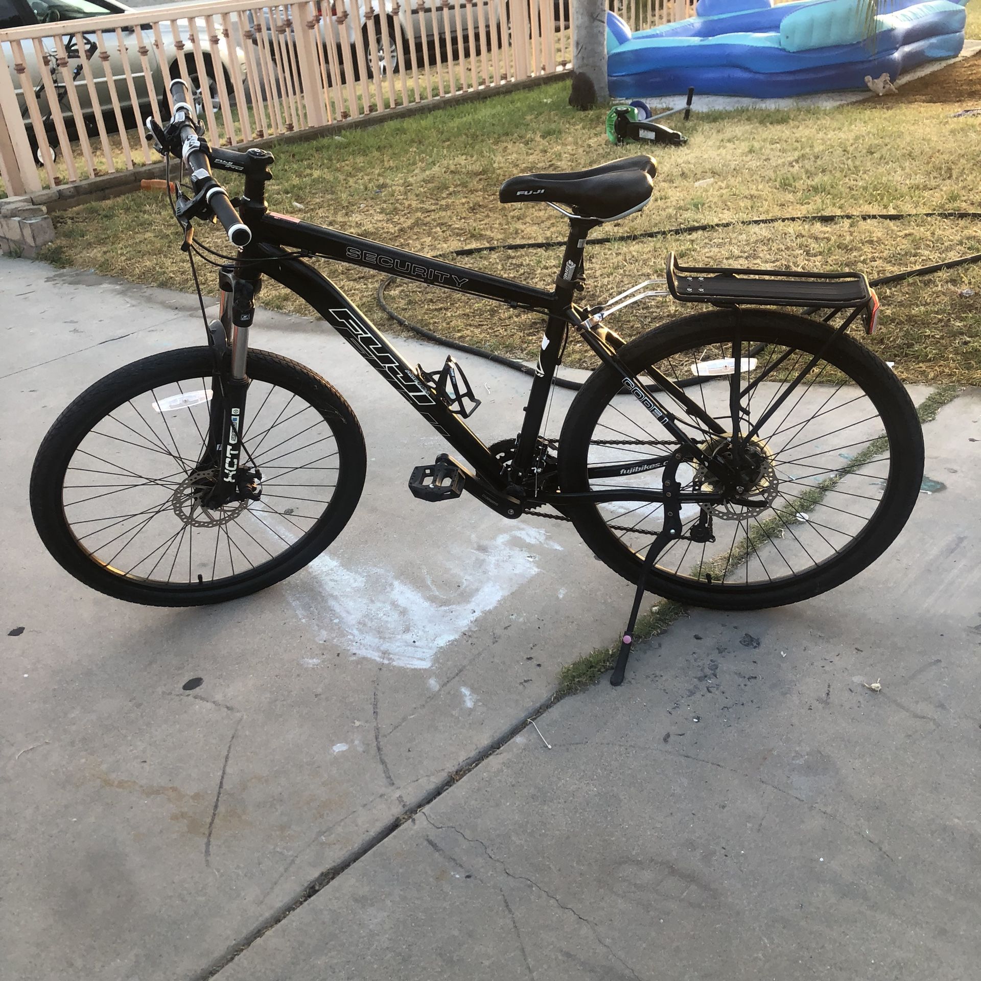 Fuji Code Police Mountain Bike 27 Speed Shimano Components