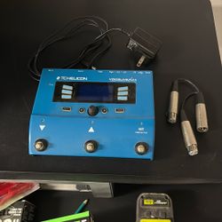 TC Helicon VoiceLive Play – Vocal Harmony & Effects Processor (Live Performance)