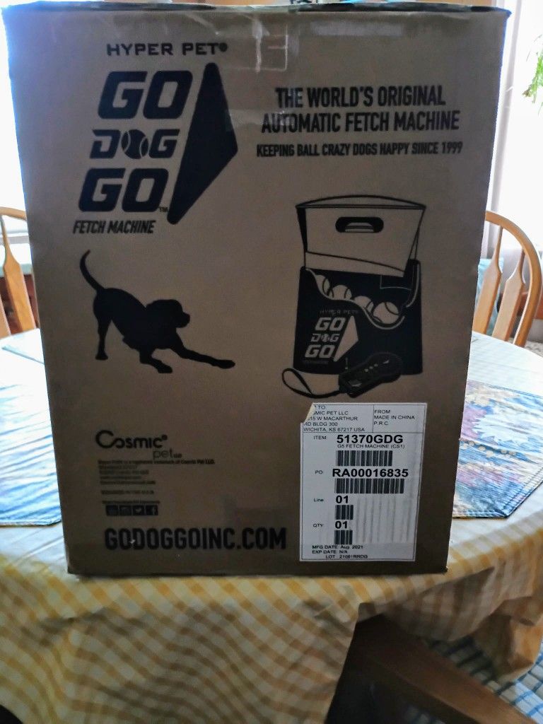 Go Dog Go  Fetch Machine.