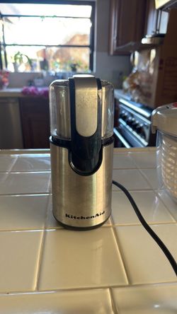 Coffee bean grinder