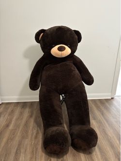 6 feet stuffed bear