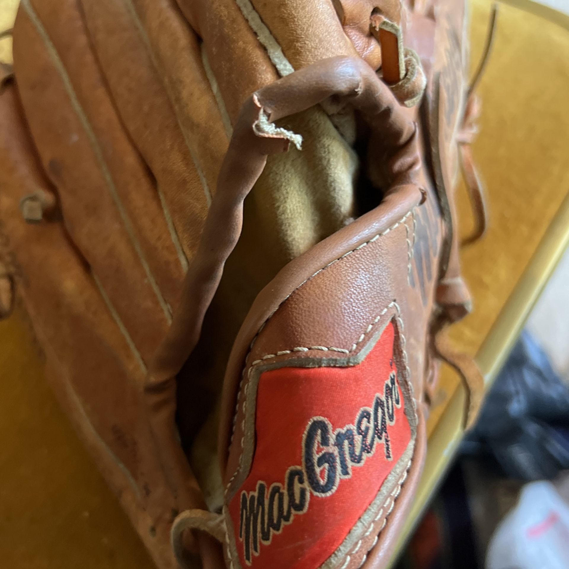 Baseball Glove Mcgrecor Glove