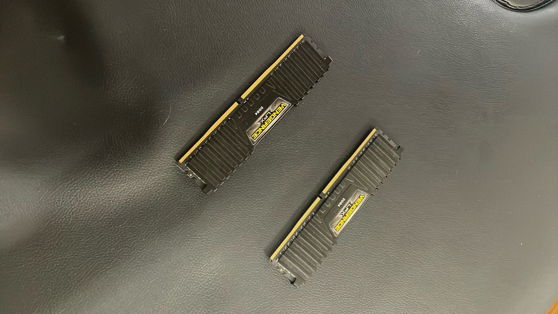 16 Gb ddr4 Corsair Vengeance Ram