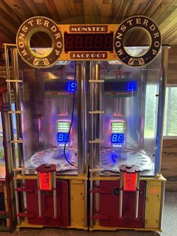 Dropping Ball Arcade Game