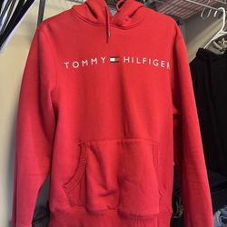 Tommy Hilfiger