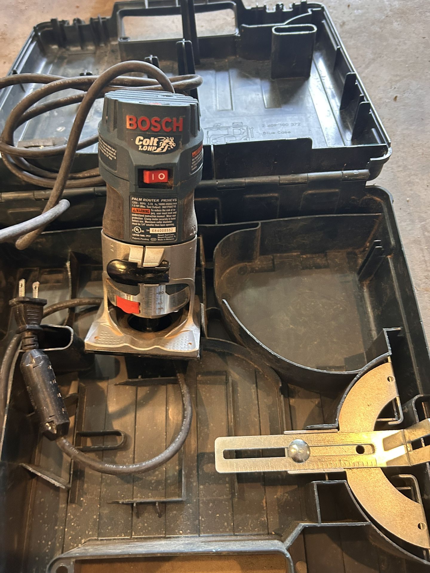 Bosch Palm Router