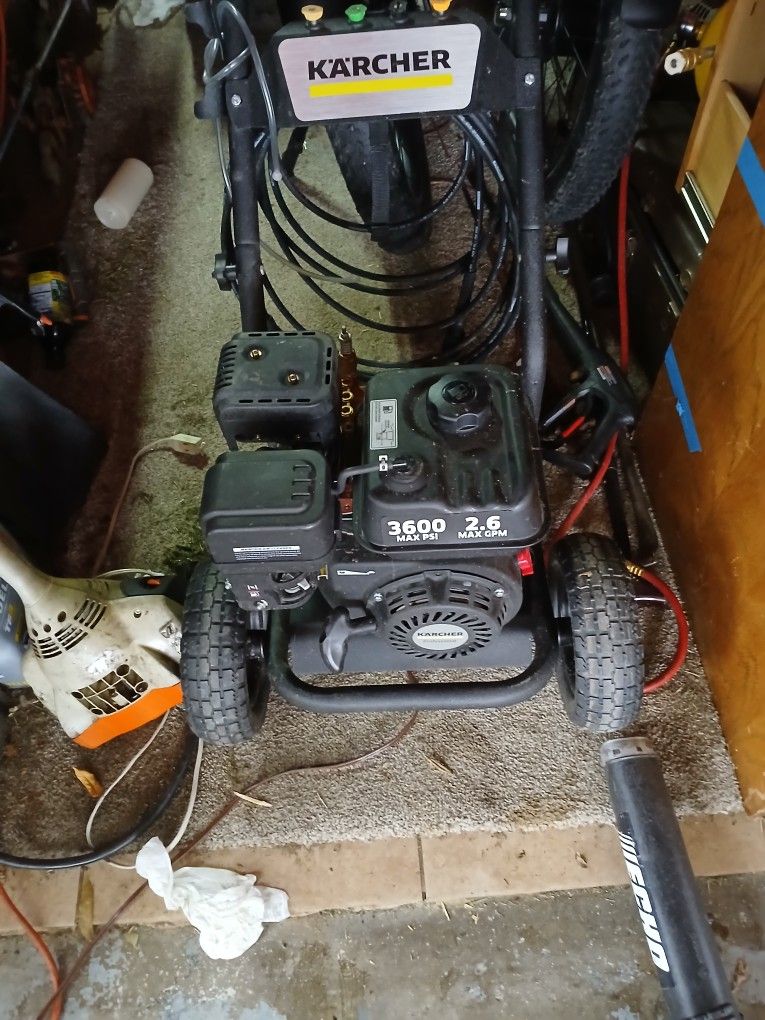 Pressure Washer