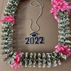 Class Of 2022 Money Lei 