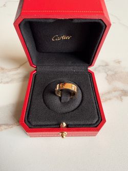 Carrier love ring