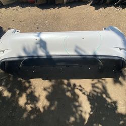 2016-2018 Lexus Es350 Rear Bumper Rb842