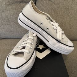 Converse Chuck Taylor Platform Sneakers Barely Grey/White/Black A11538F size 6