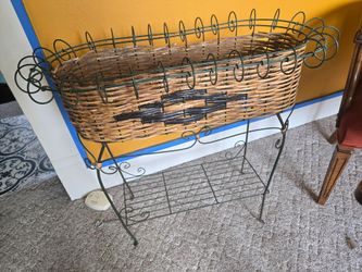 Plant stand