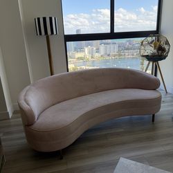 Pink sofa for free