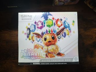 Pokemon Prismatic Evolutions Elite Trainer Box