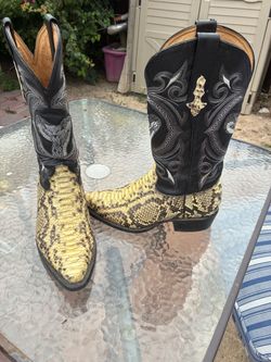 Great boots $50 takes