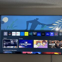 65 IN Samsung Tv & Wall mount For 50’-86’
