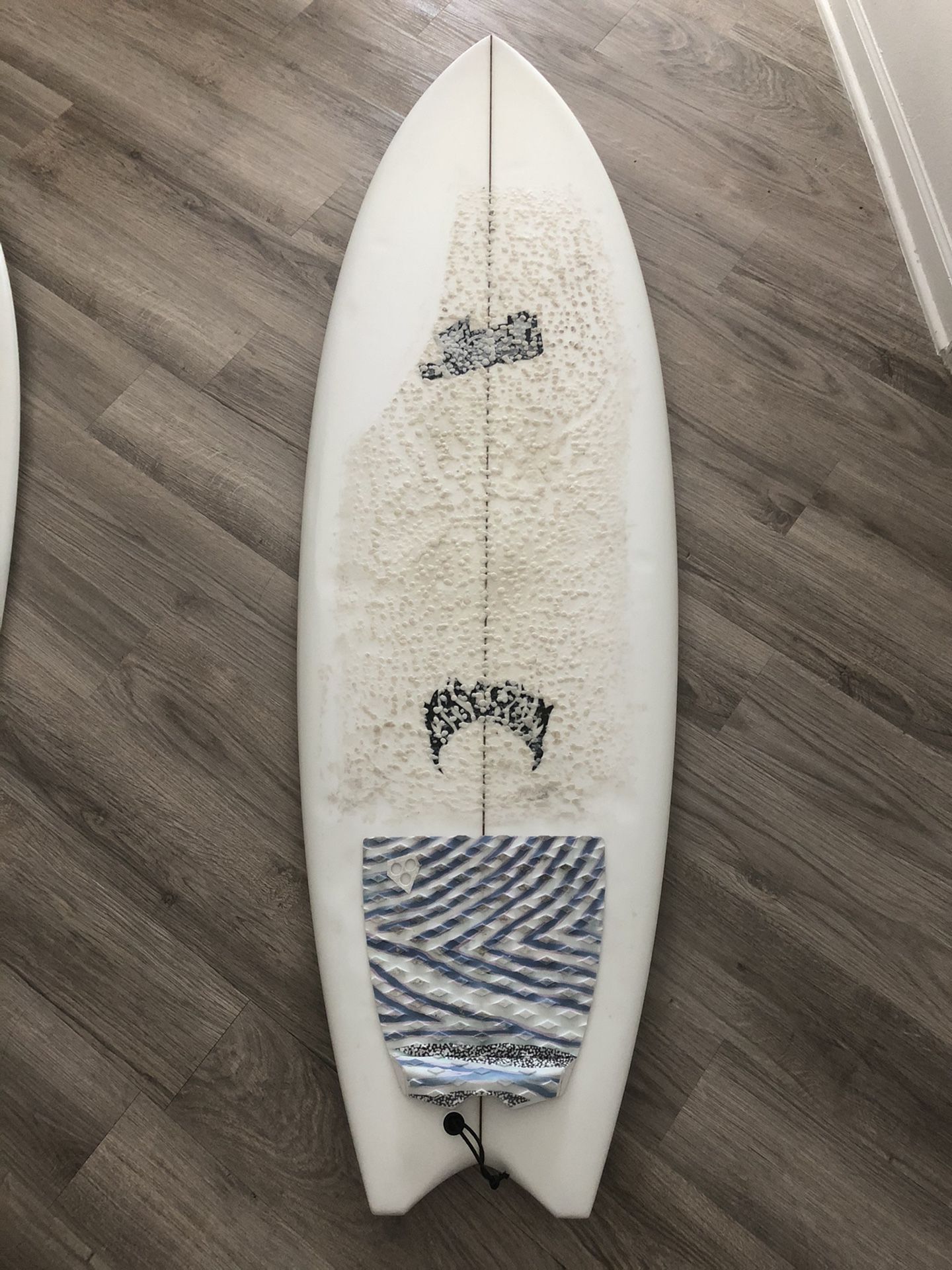 Lost puddle fish surfboard