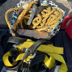 Fairly New Roof Harness Complete 