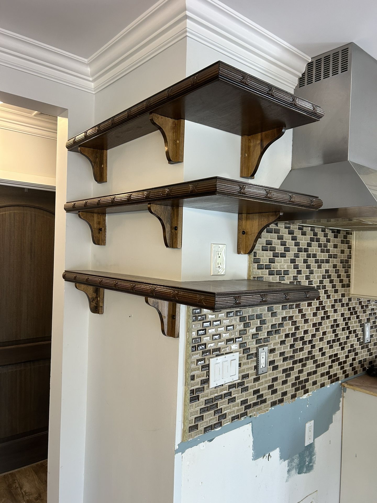 Vintage Style Outside Corner Shelves