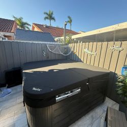 Custom Hot Tub Covers And Spa