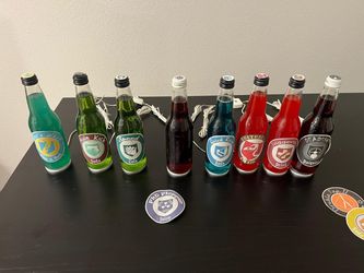 Call of Duty Zombies Perk-a-Cola Light-Up Bottle Set (8) – LED Desk Lamps