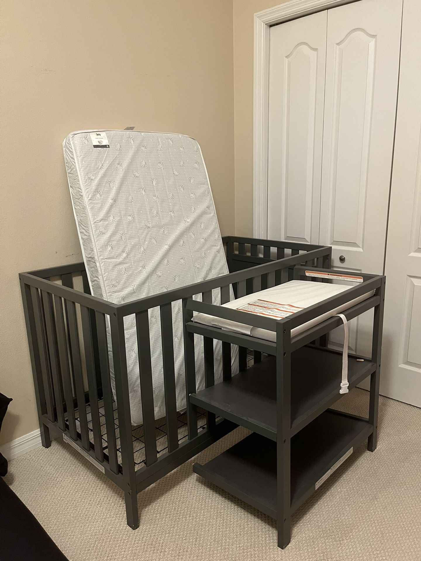 Convertible Crib With Attached Shelf/ Changing Table