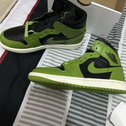 wmns air jordan 1 mid - new 